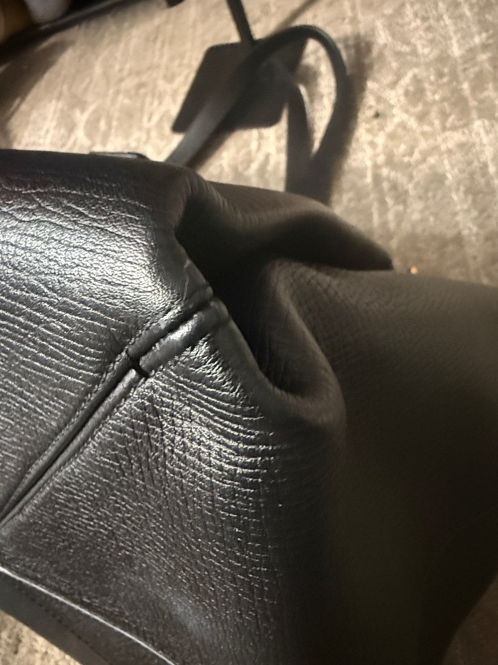 Versace Medusa Biggie Tote Bag - Picture 6 of 14